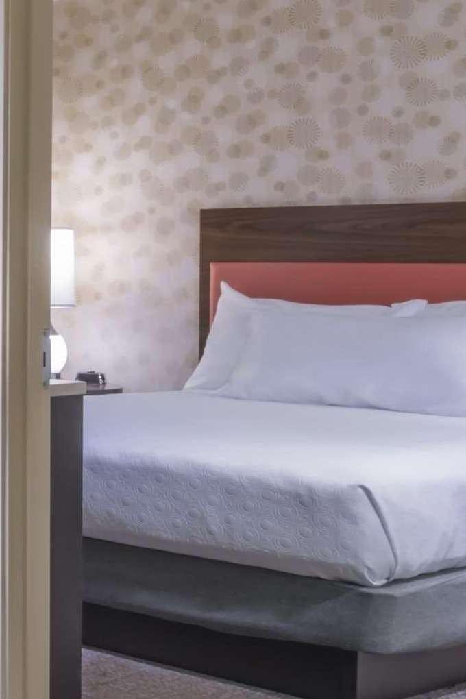 Hotel Home2 Suites Kansas City Downtown photo 1