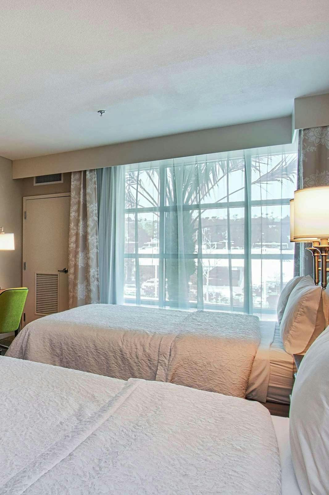 Hotel Hampton Inn and Suites Mission Viejo photo 2