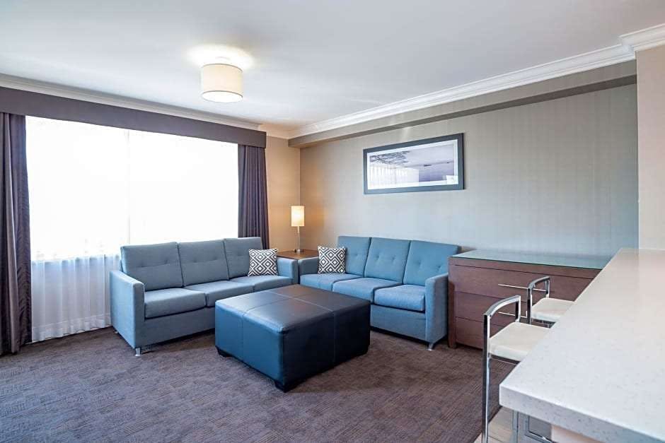 Hotel Sandman Hotel & Suites Abbotsford photo 5