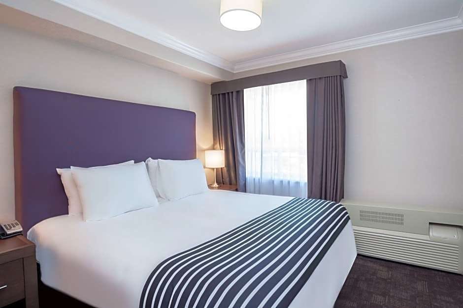 Hotel Sandman Hotel & Suites Abbotsford photo 4