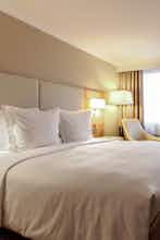 Hotel Renaissance London Heathrow Hotel photo 2