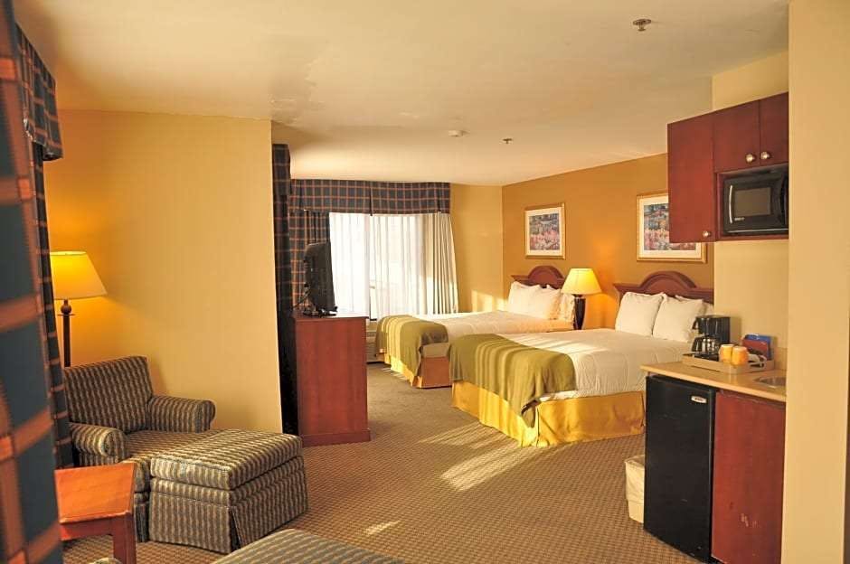 Hotel Oasis Inn and Suites Joshua Tree 29 Palms photo 3