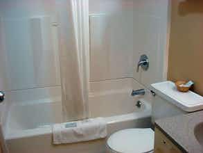 Hotel Budget Inn Bath photo 5