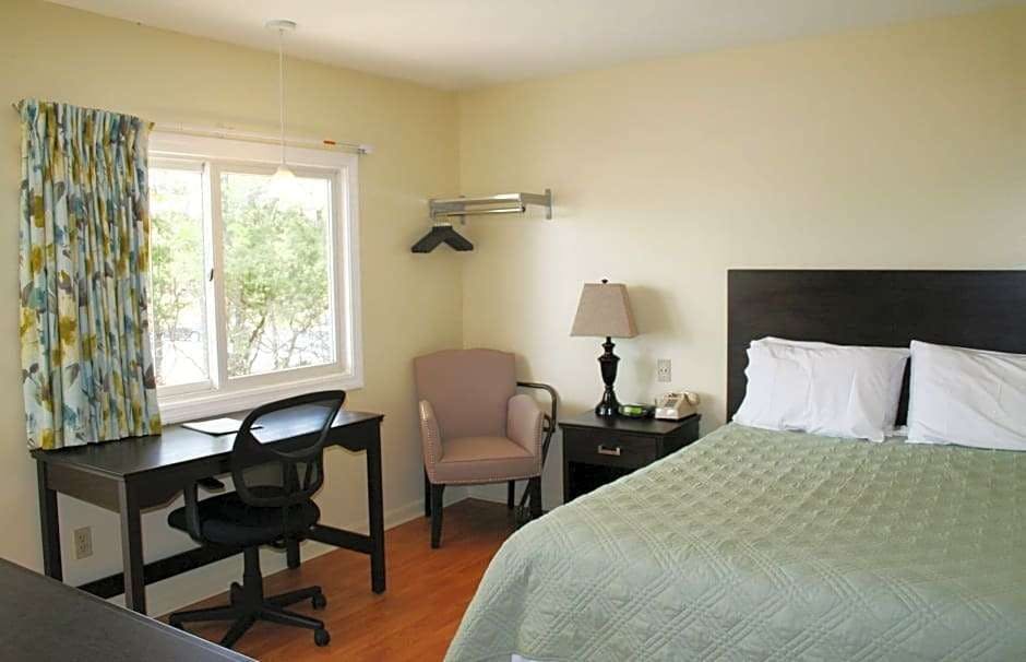 Hotel Blue Spruce Motel & Townhouses photo 2
