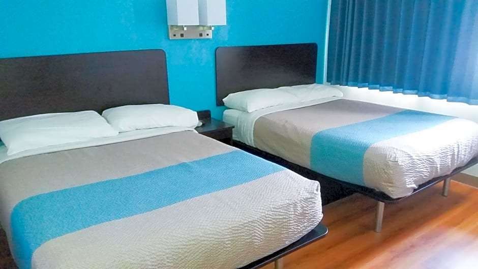 Hotel Motel 6 Blythe, CA photo 2