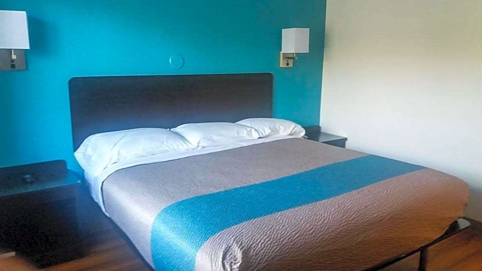 Hotel Motel 6 Blythe, CA photo 3