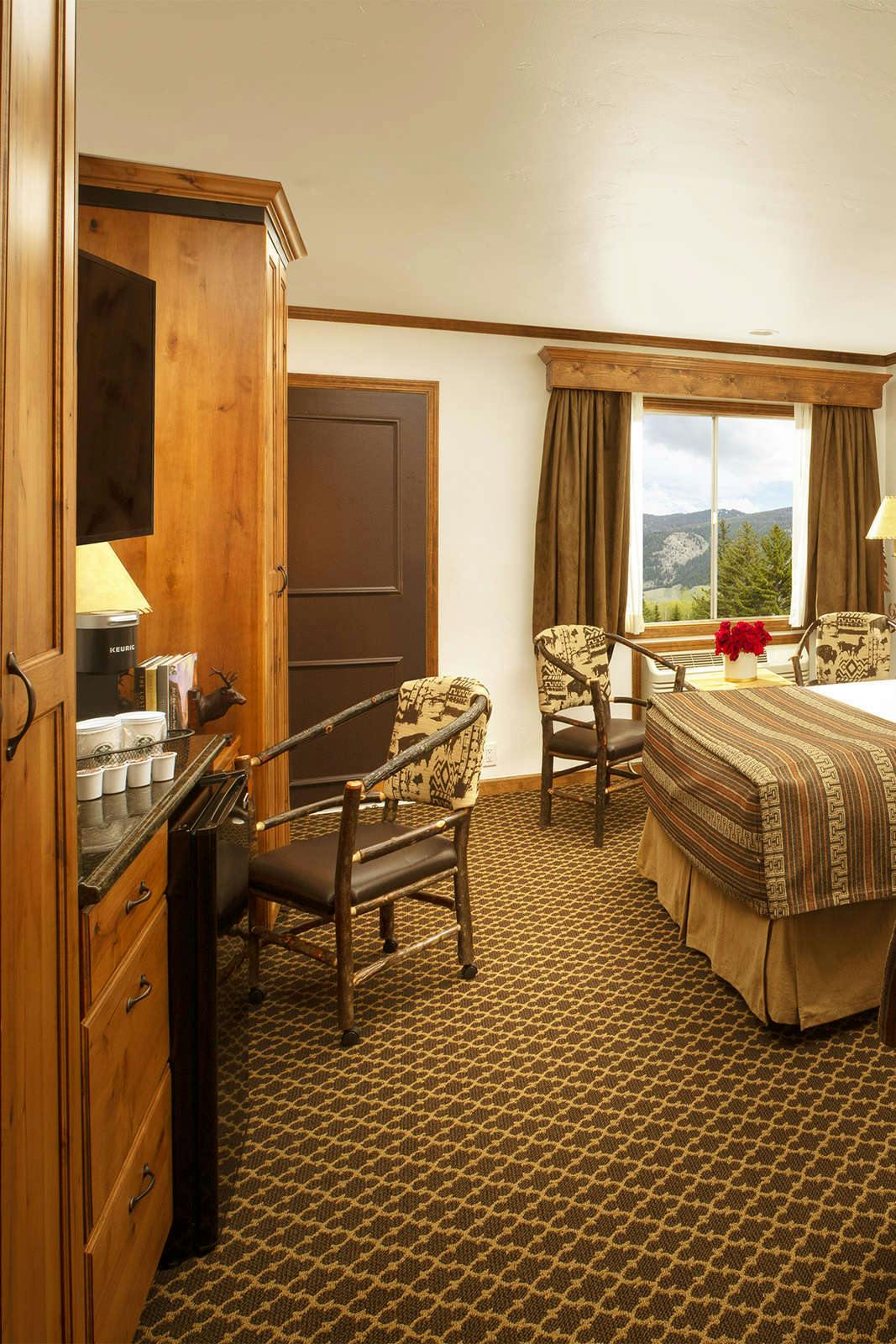 Hotel Parkway Inn photo 2