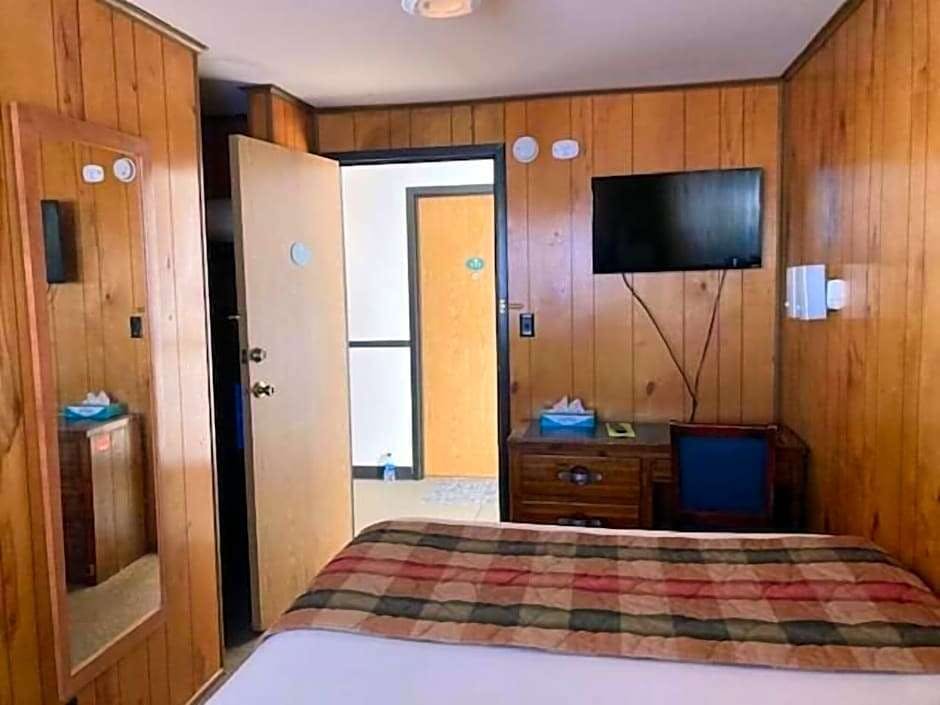 Hotel The Orca Inn photo 1