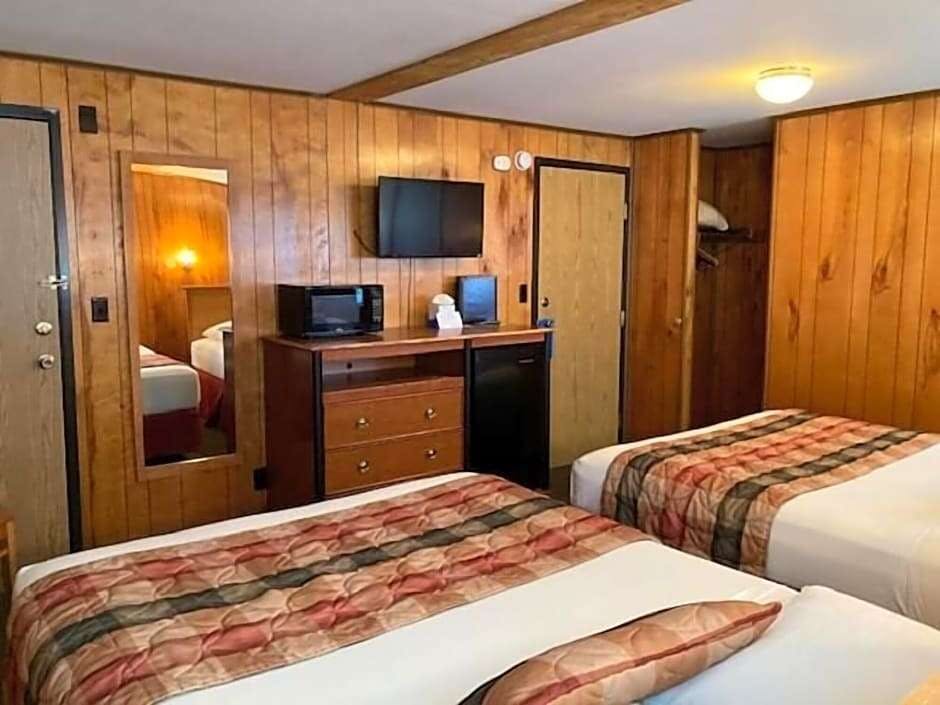 Hotel The Orca Inn photo 2