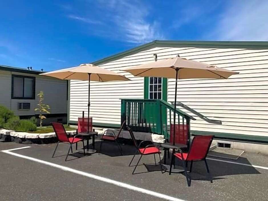 Hotel The Orca Inn photo 4