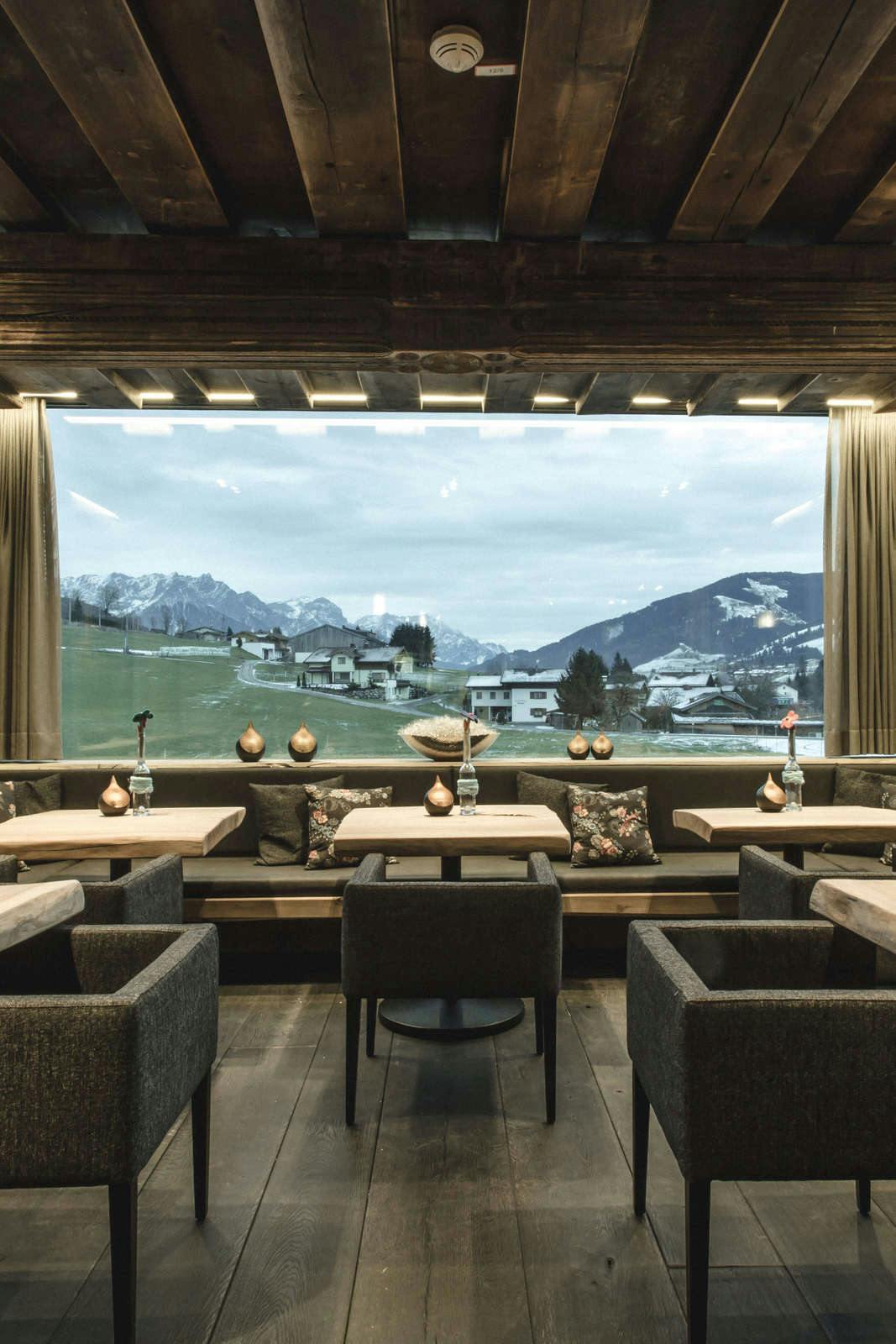 Hotel mama thresl photo 2