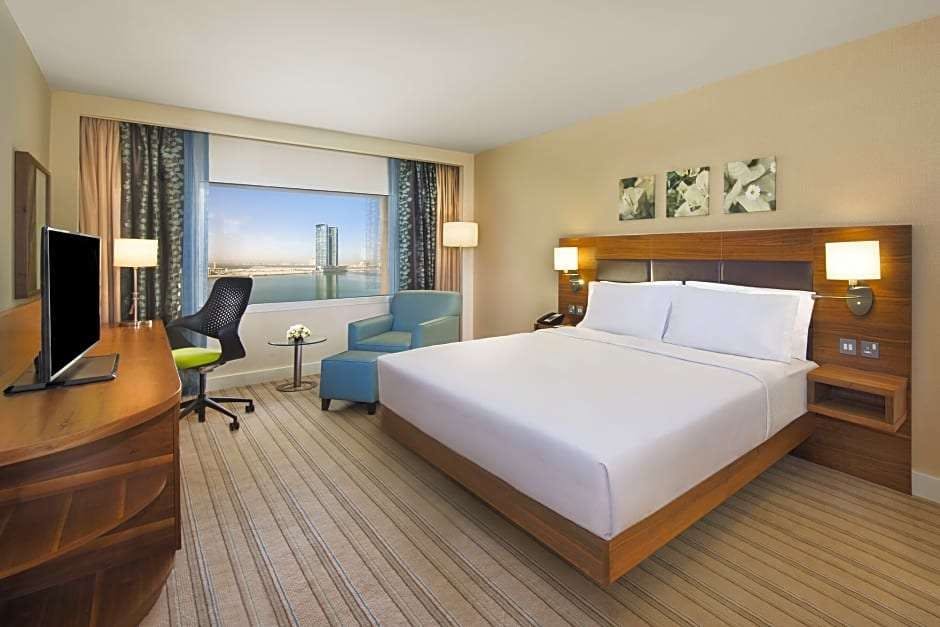 Hotel Hilton Garden Inn Ras Al Khaimah photo 2