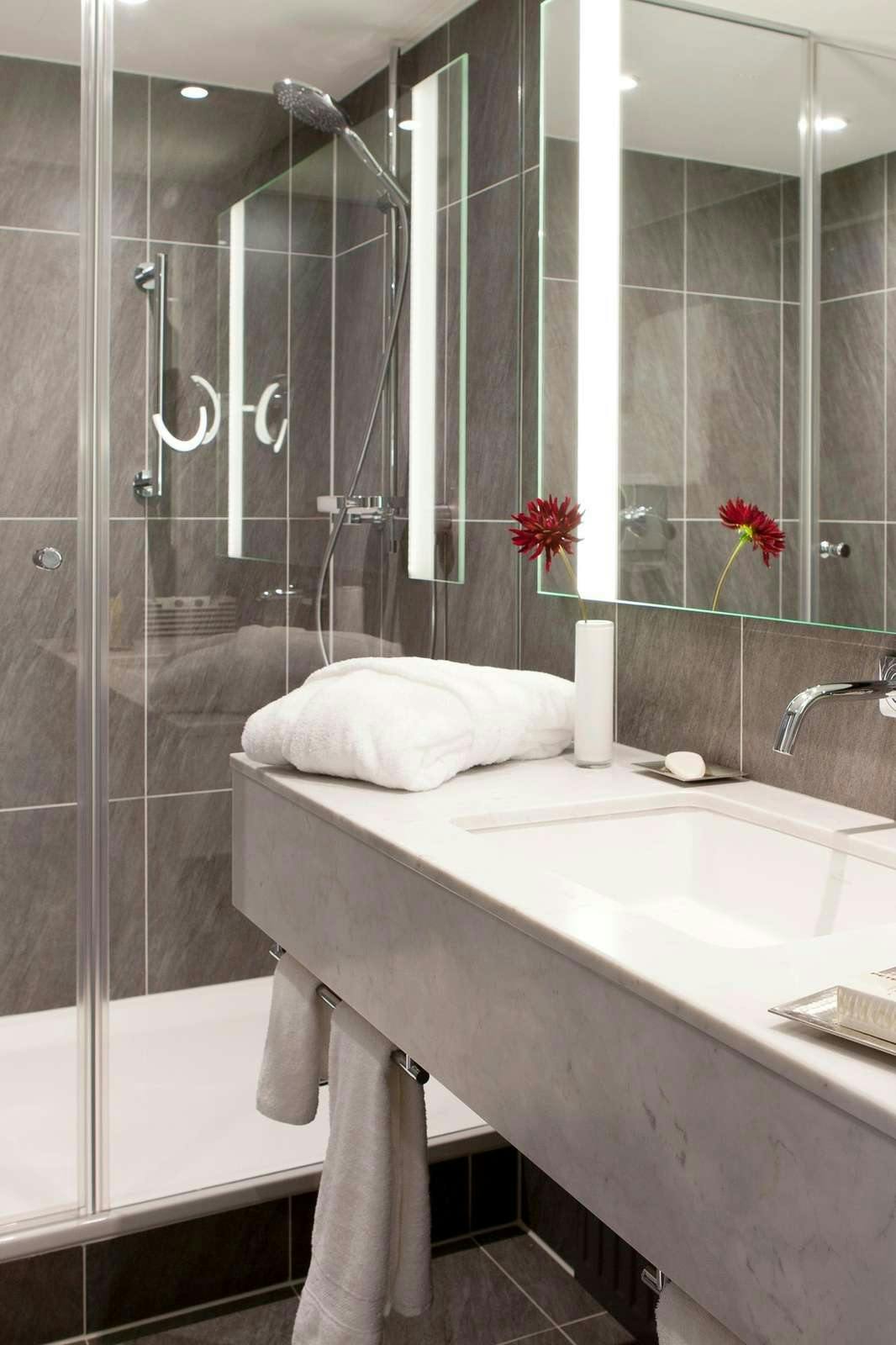 Hotel Hilton Vienna Plaza photo 4