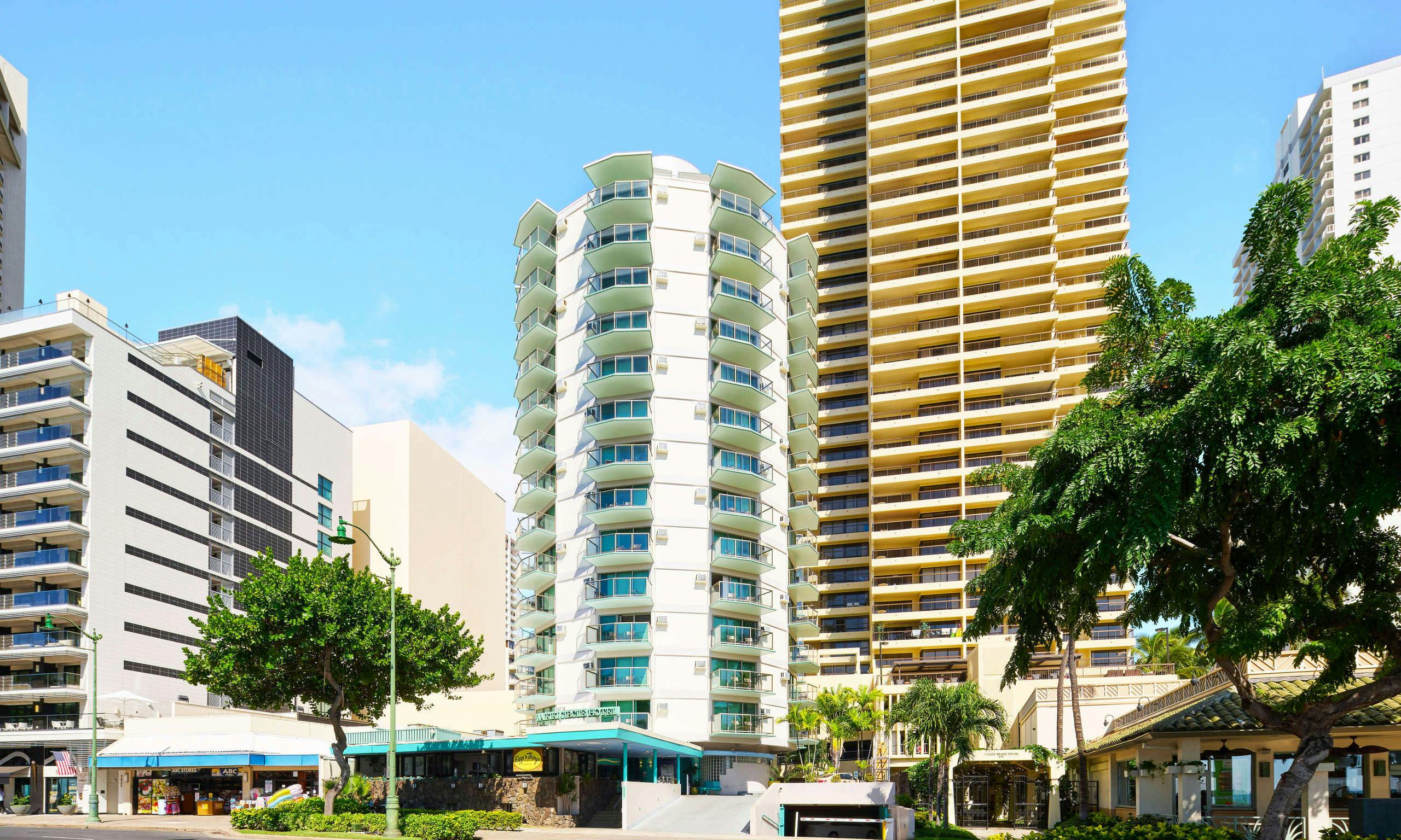 Waikiki Circle Hotel by Castle