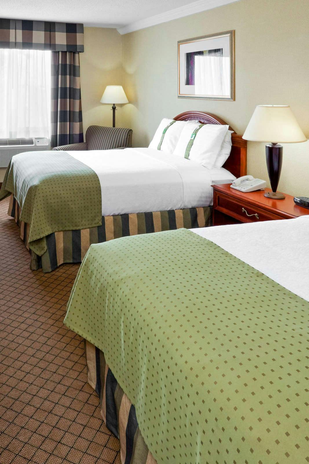 Hotel Holiday Inn Saratoga Springs photo 3