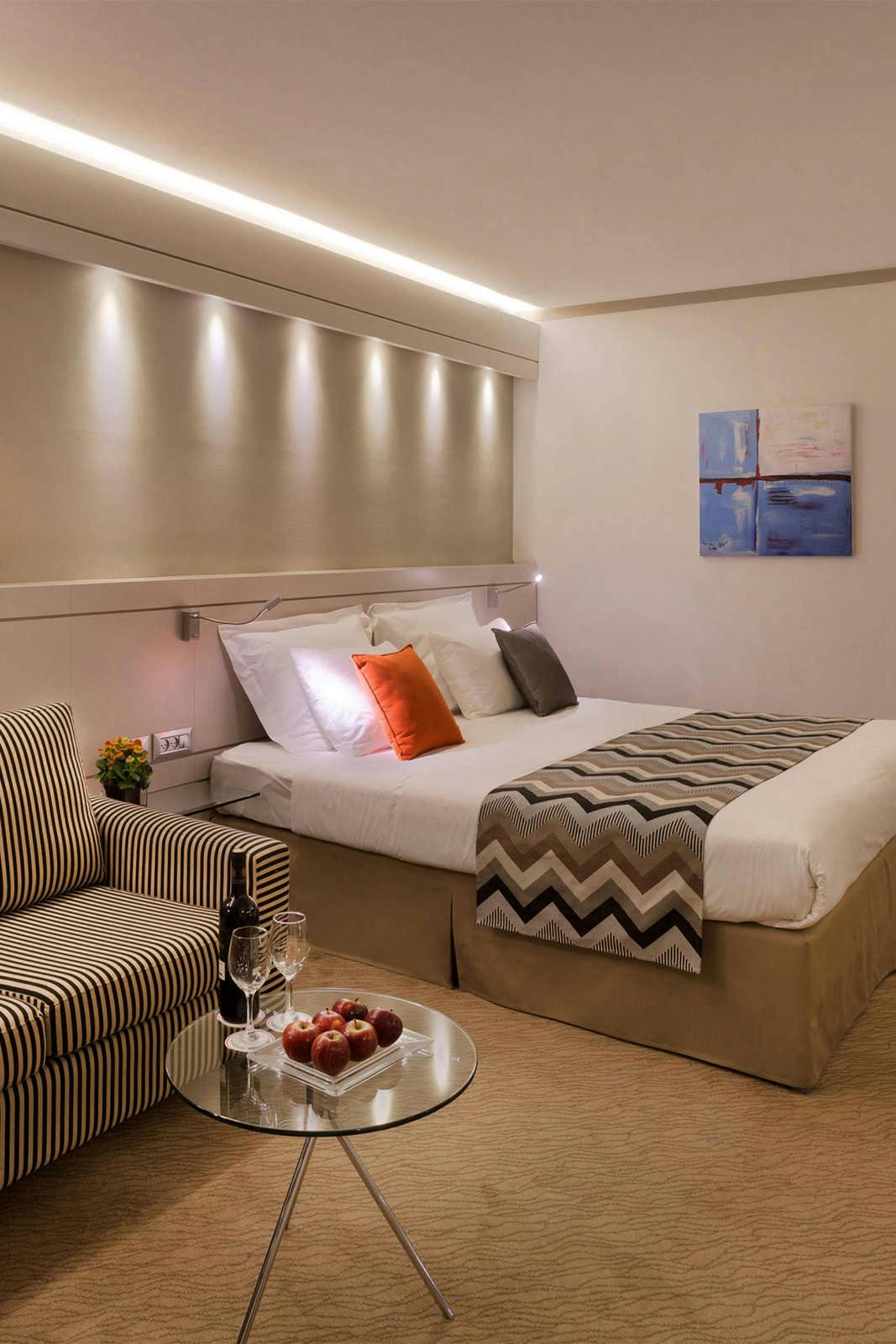 Hotel Crowne Plaza Tel Aviv Beach photo 4