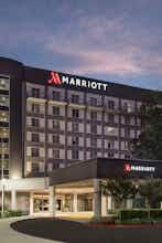 Hotel Visalia Marriott at the Convention Center photo 1