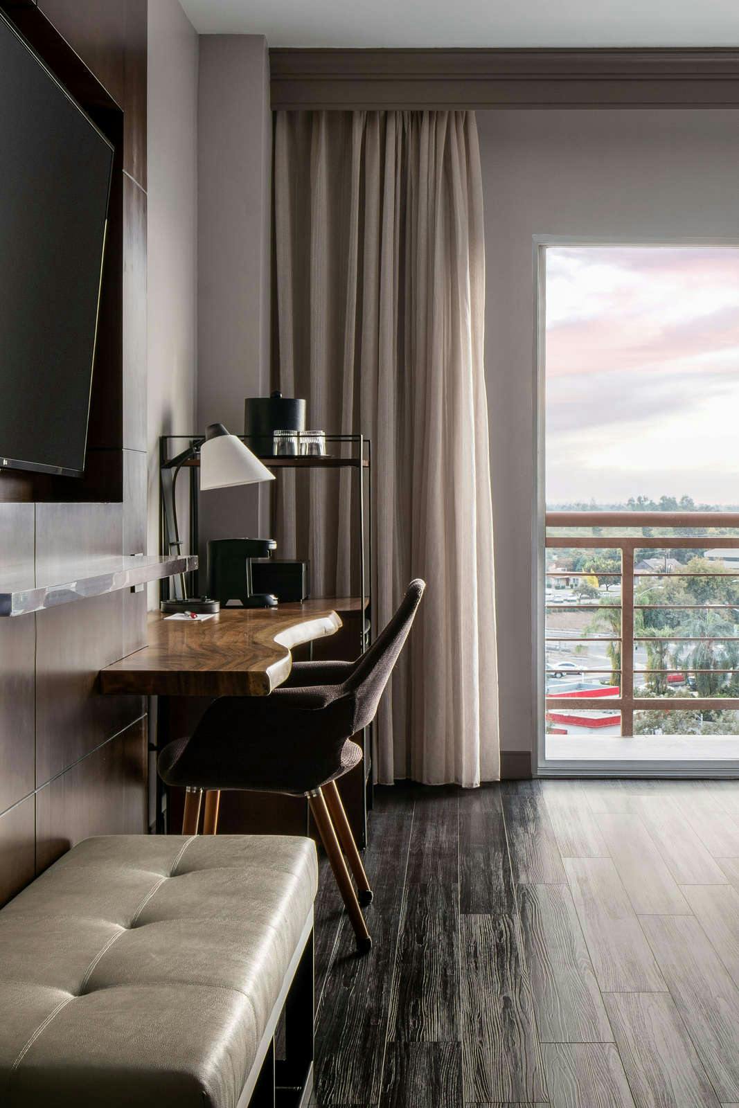 Hotel Visalia Marriott at the Convention Center photo 4