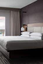 Hotel Visalia Marriott at the Convention Center photo 2