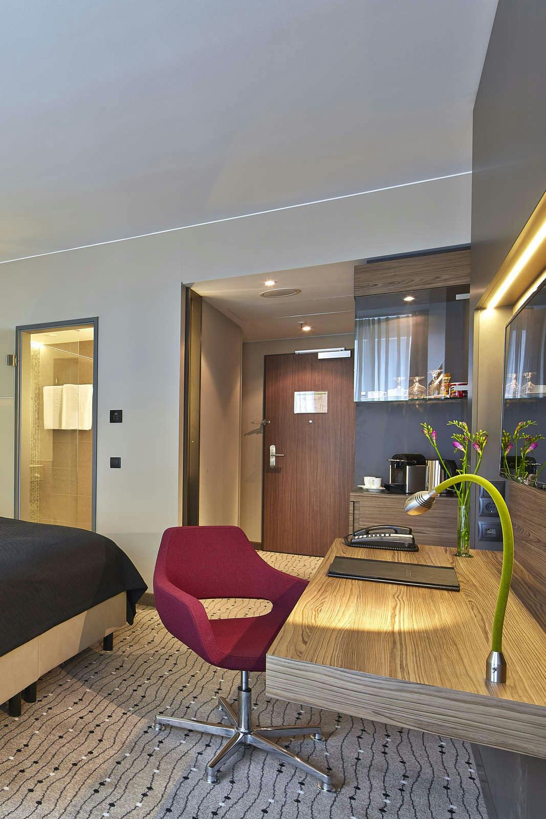 Hotel Steigenberger Hotel Am Kanzleramt photo 4