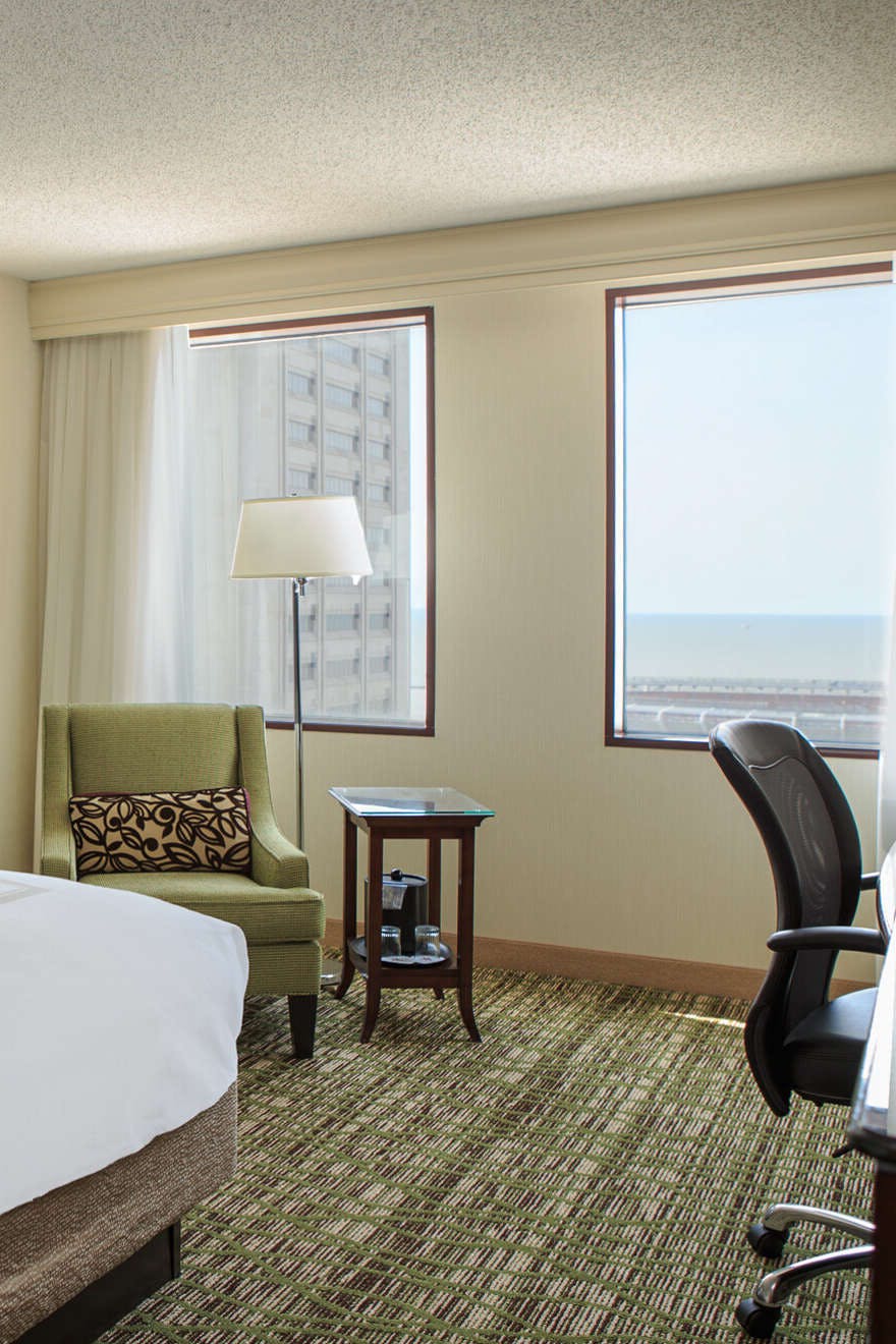 Hotel Cleveland Marriott Downtown at Key Tower photo 2