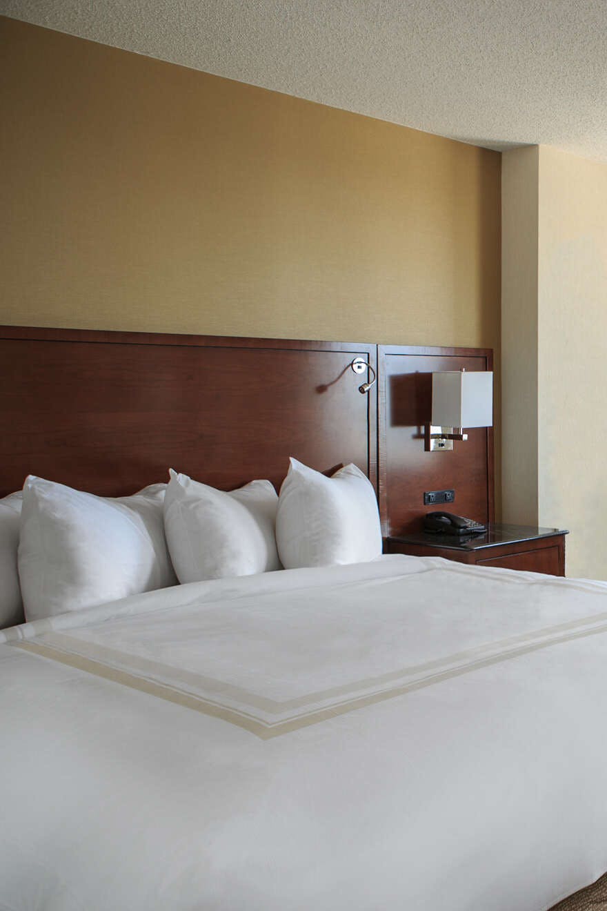 Hotel Cleveland Marriott Downtown at Key Tower photo 1