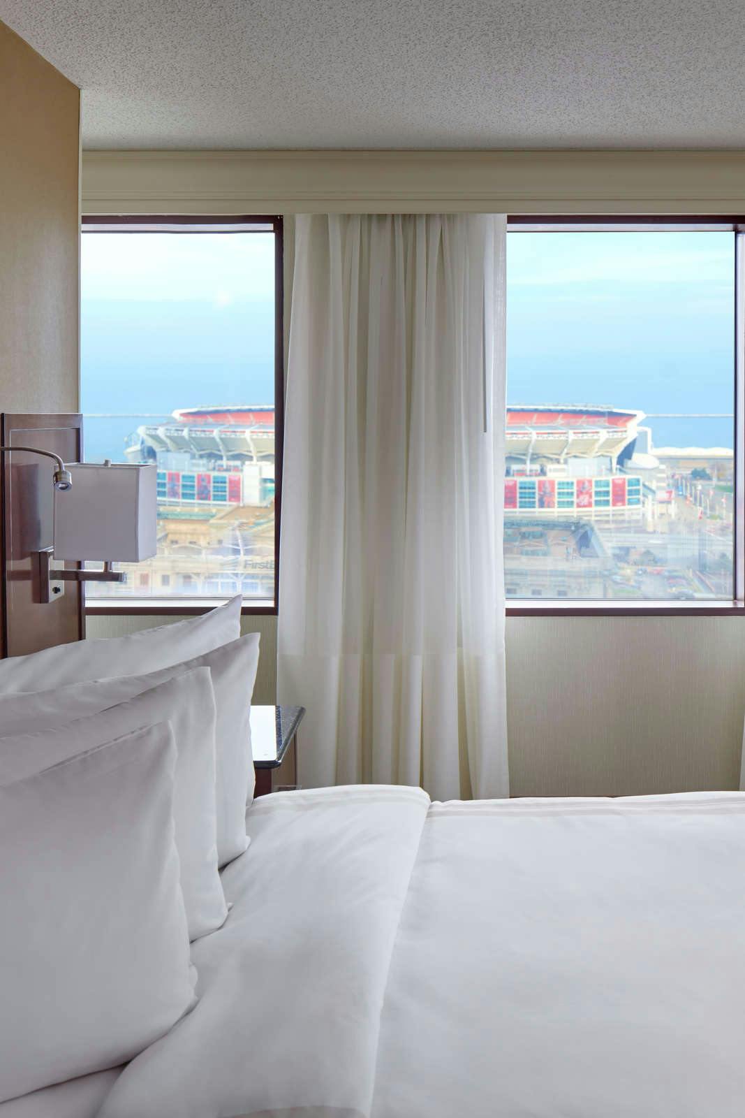 Hotel Cleveland Marriott Downtown at Key Tower photo 3