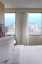 Hotel Cleveland Marriott Downtown at Key Tower photo 3