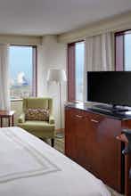 Hotel Cleveland Marriott Downtown at Key Tower photo 4