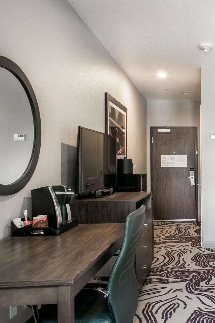 Hotel Hotel Siri Downtown - Paso Robles photo 2