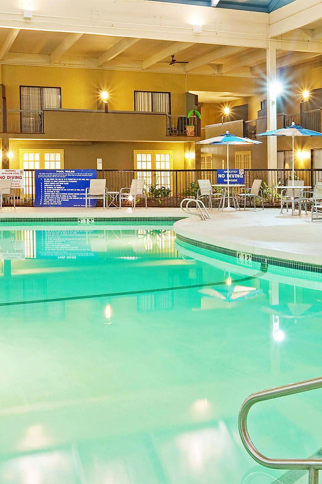 Hotel enVision Hotel & Conference Center Mansfield-Foxboro photo 5