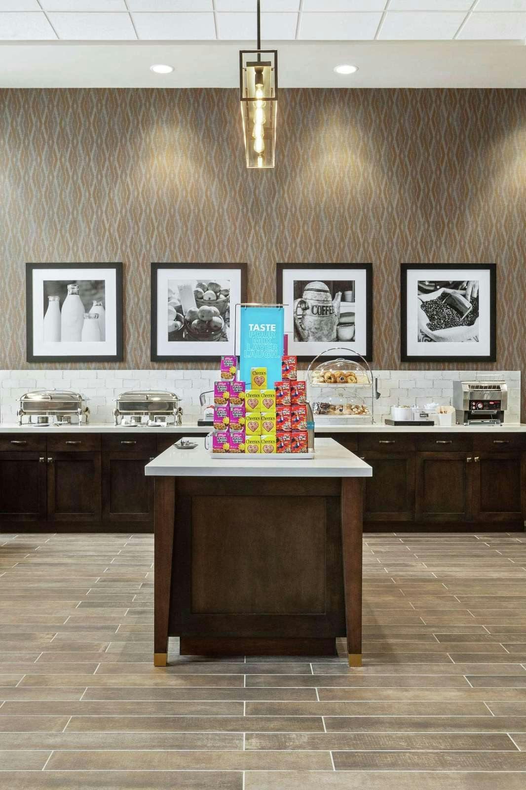 Hotel Hampton Inn & Suites Kansas City Downtown Crossroads photo 5