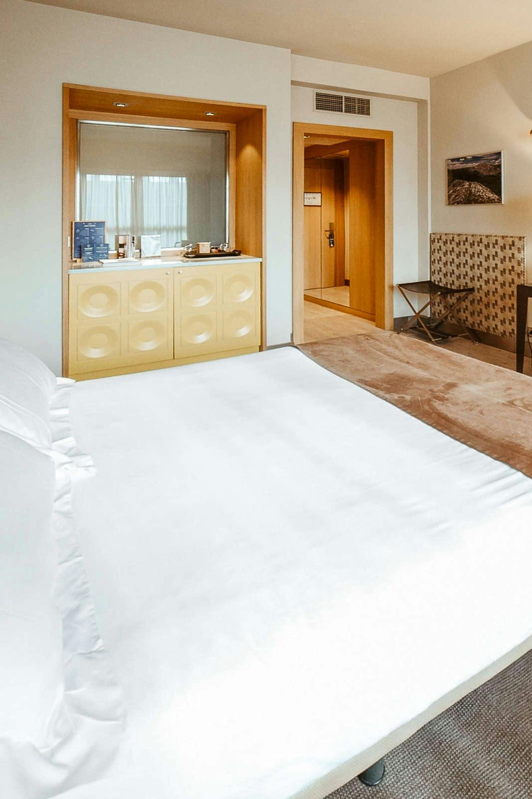 Hotel Barceló León Conde Luna photo 5