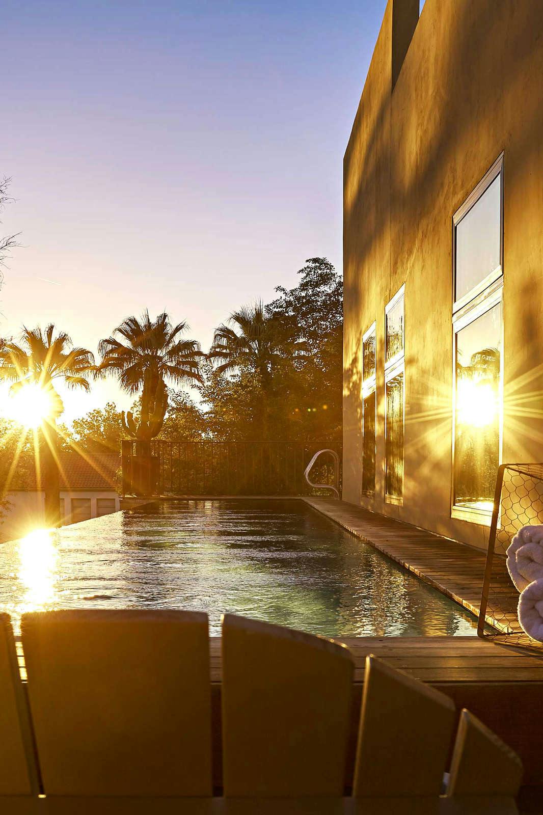 Hotel Bespoke Inn Scottsdale photo 1