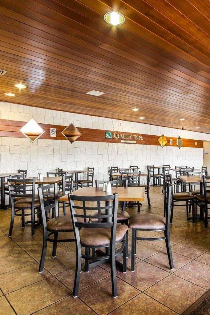 Hotel Quality Inn La Crosse North photo 5