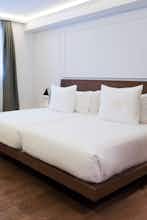 Hotel Hotel One Shot Reina Victoria photo 3