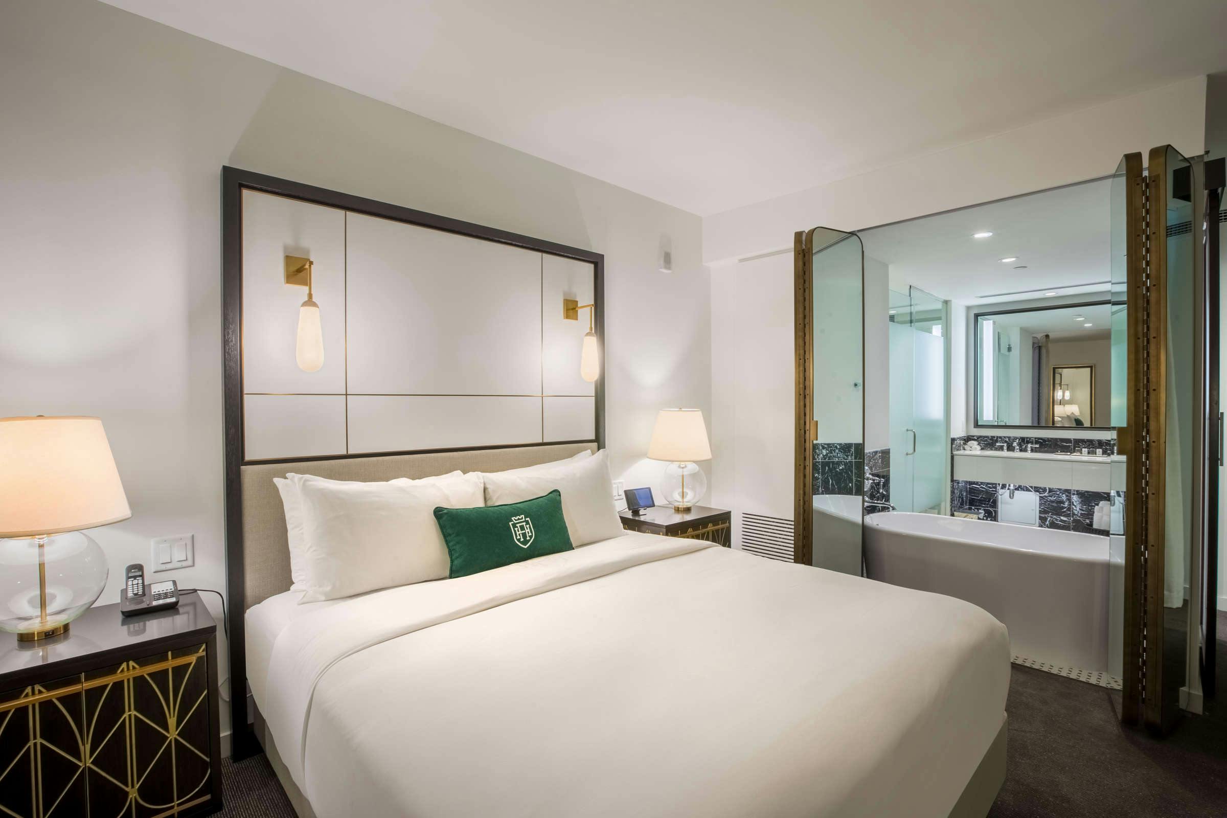 The Laura Hotel, Houston Downtown, Autograph Collection
