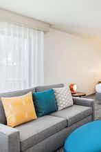 Hotel Clementine Hotel & Suites Anaheim photo 5