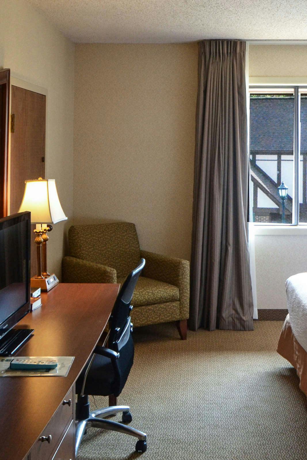 Hotel The English Inn photo 4