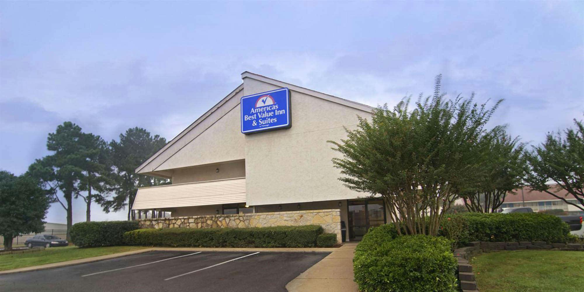 Americas Best Value Inn & Suites Little Rock at Scott Hamilton Drive