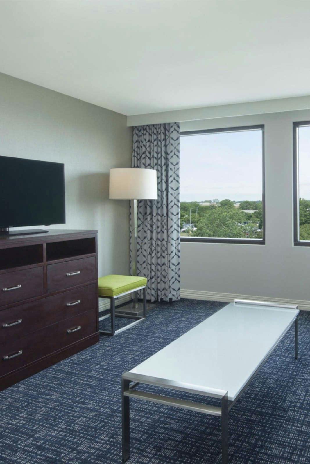 Hotel Sheraton Suites Philadelphia Airport photo 4