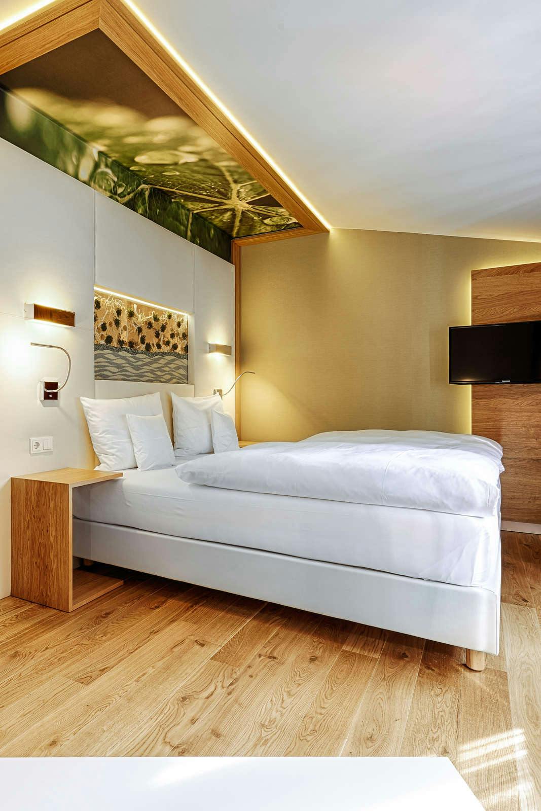 Hotel Kaisergarten Hotel Deidesheim photo 1