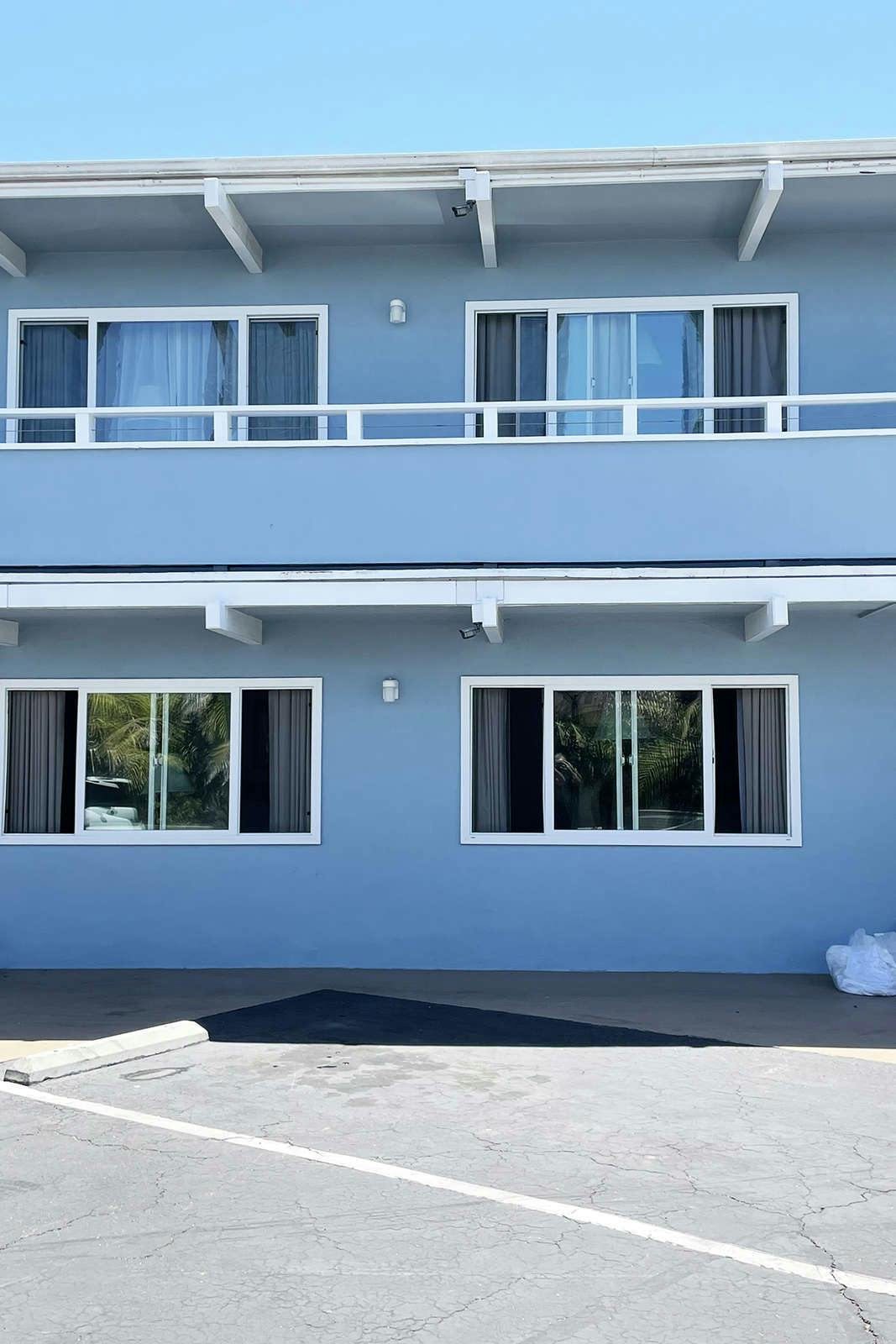 Hotel Newport Channel Inn photo 4