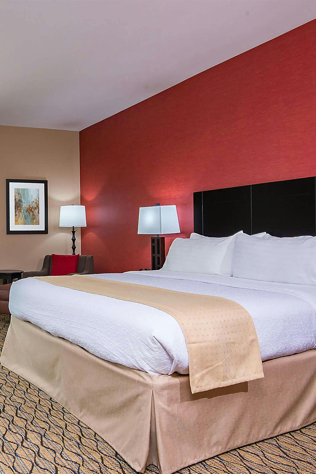 Hotel Holiday Inn Salina Kansas photo 2