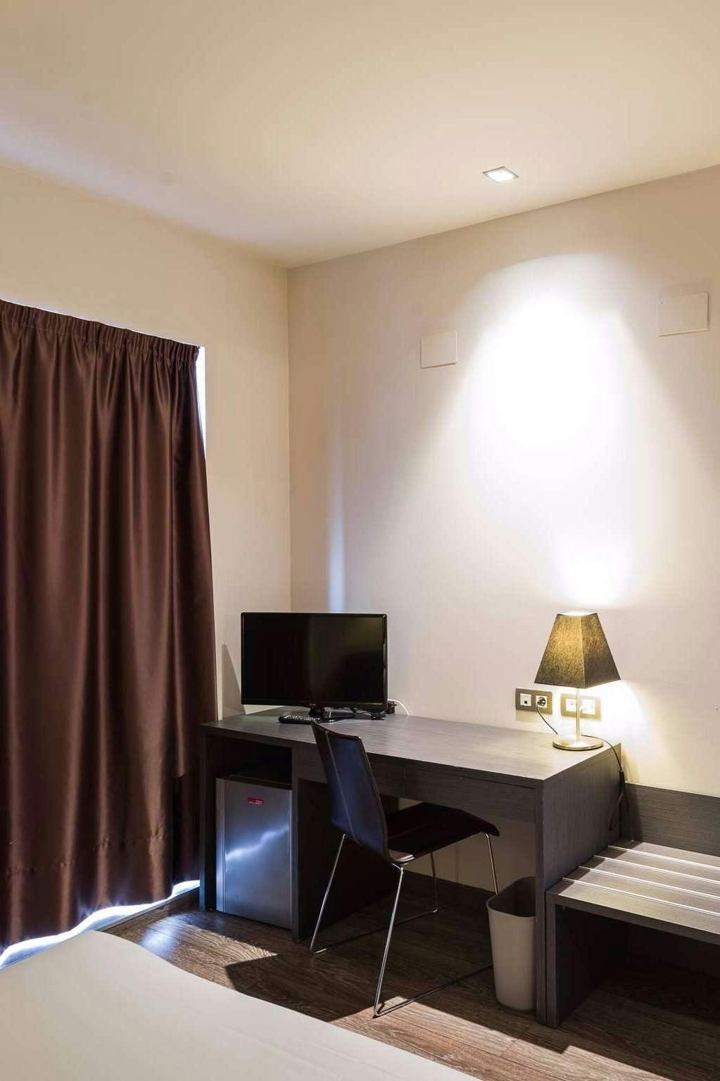 Hotel Tulip Inn Zaragoza photo 2