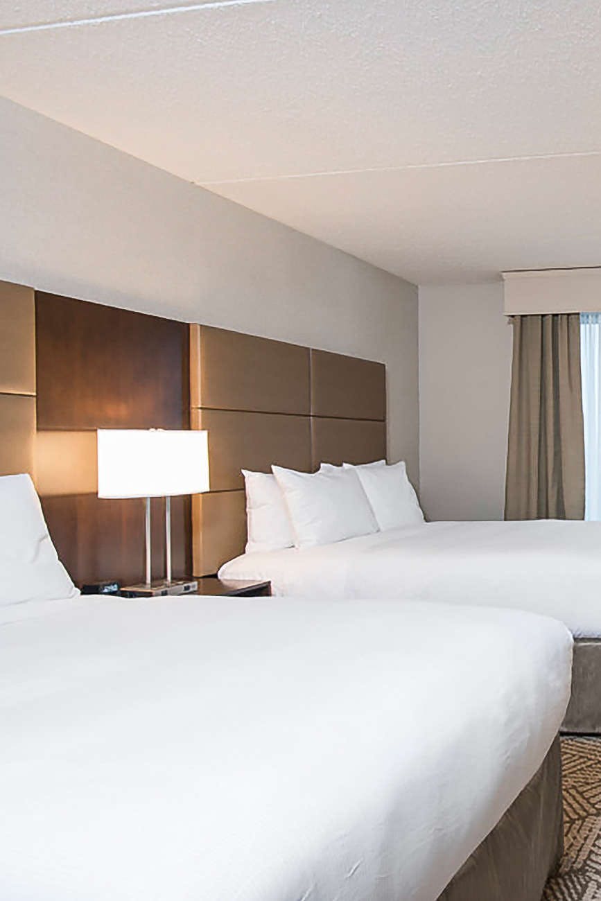 Hotel DoubleTree by Hilton Pleasant Prairie photo 4