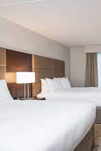 Hotel DoubleTree by Hilton Pleasant Prairie photo 4