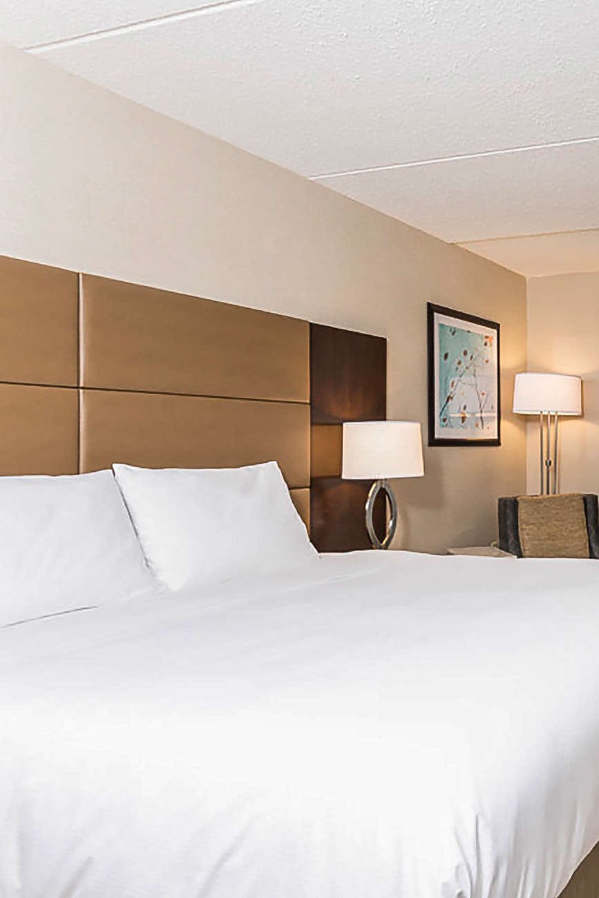 Hotel DoubleTree by Hilton Pleasant Prairie photo 2