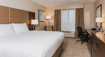 DoubleTree by Hilton Pleasant Prairie