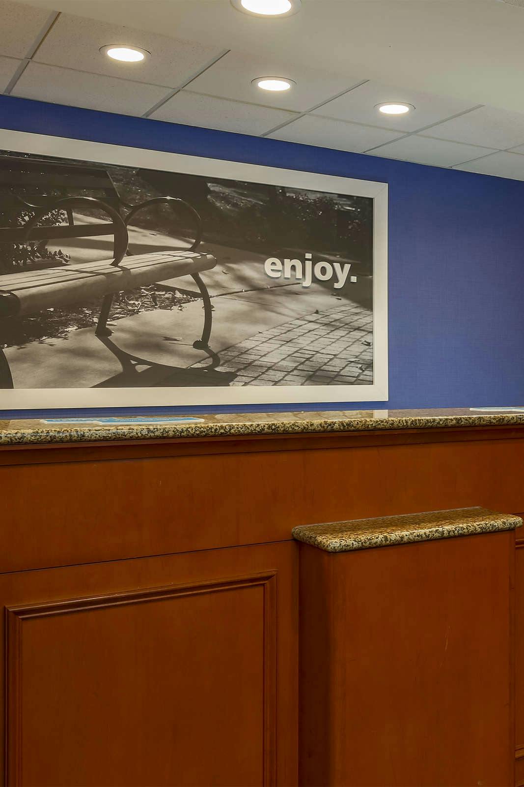 Hotel Hampton Inn & Suites West Haven/New Haven photo 4